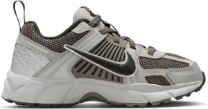 Nike Vomero Unisex Schuhe - Grau - Größe: 31.5 - Netz/Synthetik - Foot Locker