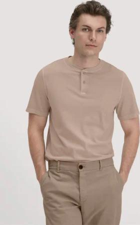 hessnatur Herren Heavy Jersey Henley Shirt Relaxed aus Bio-Baumwolle - beige - Größe 52
