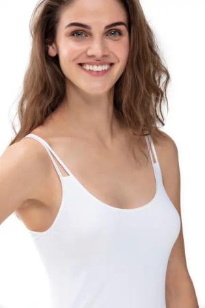 Mey Spaghettitop "Emotion" ohne auftragende Seitennähte, schmale Passform, Feinripp