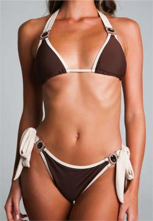 Moda Minx Bikini-Hose "Contrast Binding Amour Tie Side Brazilian", (1 St., Panty), mit angesagtem Kontrast-Design und Steinbesatz