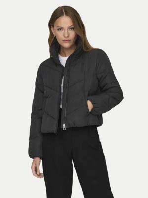 ONLY Winterjacke Maggi 15308639 Schwarz Regular Fit