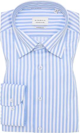 MODERN FIT Hemd in hellblau gestreift