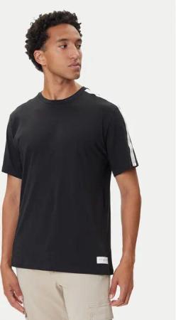 Tommy Hilfiger T-Shirt Logo UM0UM03005 Schwarz Regular Fit