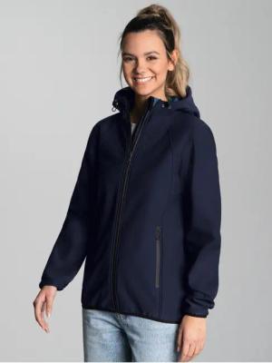 Trigema Softshelljacke TRIGEMA Taillierte Softshell–Kapuzenjacke (1-St)