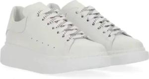 Alexander McQueen Low-Top Sneaker - Oversized Sneaker - Gr. 36,5 (EU) - in Weiß - für Damen