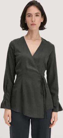 hessnatur Damen Wickelbluse Regular aus TENCEL™ Lyocell - grün - Größe 38