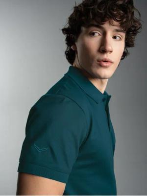 Trigema Poloshirt "TRIGEMA Slim Fit Poloshirt aus DELUXE-Piqué", (1 tlg.)