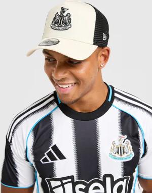New Era Newcastle United FC E-Frame Trucker Kappe - Damen, Schwarz