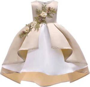 AUKUU Jerseykleid Das Kleid des kleinen Mädchens ist ein ärmelloses, plissiertes Kleid, ein festliches Kleid, ein Bühnenkleid.