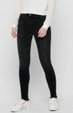 ONLY Ankle-Jeans ONLBLUSH MID SK ANK RW REA1099 NOOS mit fransigen Säumen