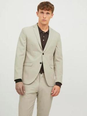 Jack & Jones Sakko JPRFRANCO Blazer mit 2-Knopf-Form und extra schmalem Schnitt unifarben, modisch, slim fit, Kunstfaser