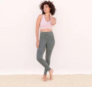 Jaya MALI - Damen - Perfekt sitzende High-Rise Leggings mit Allover-Zebra Print aus elastischer Biobaumwolle mit doppelter Taillenparti