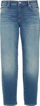 Jeans / Curvy Fit / Mid Rise / Slim Tapered Leg