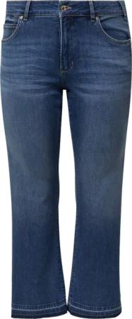 Jeans / Slim Fit / Mid Rise / Flared Leg / offener Saum