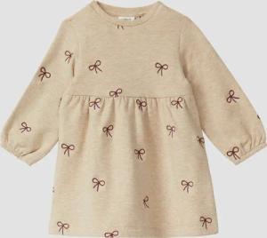 Kuscheliges Sweatkleid mit Stickerei