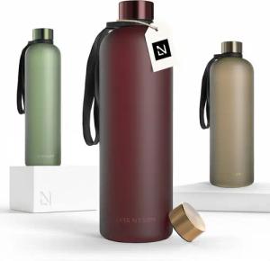 LARS NYSØM Trinkflasche Blæst, Trinkflasche mit Hydrationsskala und Trageschlaufe