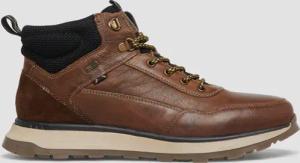 Legere Stiefel im Materialmix