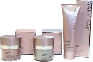 Mary Kay Gesichtspflege Volu Firm Geschenkset Day -Night -Foaming Cleanser 127g