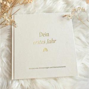 MeinBaby123® Tagebuch Baby 'Mein erstes Jahr', Erinnerungsbuch Baby, Geschenkidee zur Geburt, Momente für die Ewigkeit festhalten