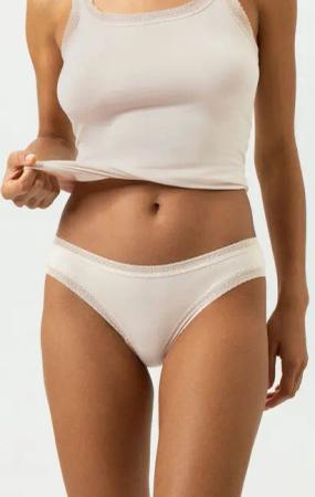 Mey Hipster Mey female Hipster Serie Modal Lace Uni Hipster (1-St., 1) Stilvoller Basic-Slip aus weichem Modal, mit Baumwoll-Zwickel