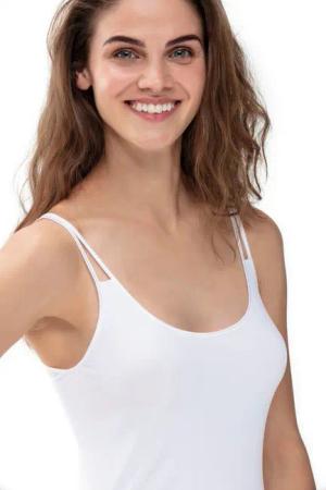 Mey Spaghettitop Emotion ohne auftragende Seitennähte, schmale Passform, Feinripp