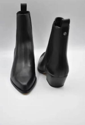 Michael Kors Stiefel - Lace-Up Boots With Design - Gr. 7 - in Schwarz - für Damen