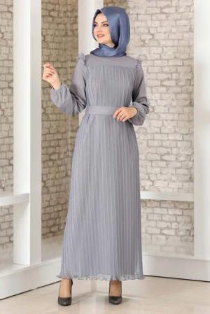Modavitrini Abendkleid Damen Kleid elegant mit Passe und Faltendetail - Modest Fashion Falten-Optik