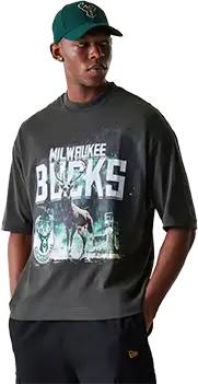 New Era NBA Washed Graphic Milwaukee Bucks T-shirt Grau