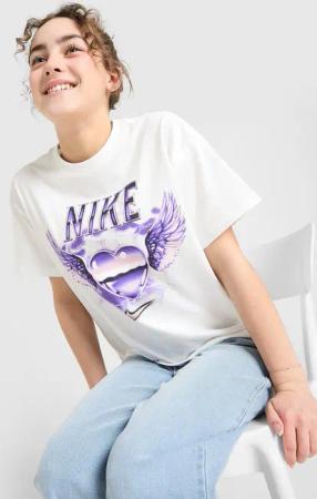 Nike Girls' Graphic Heart T-Shirt Junior, Weiss