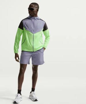 Nike Herren Challenger Shorts