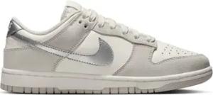 Nike  Sneaker Dunk Low Silver Swoosh (Women's)