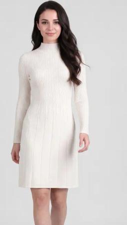 PEKIVESSA Strickkleid Kurzes Rippstrick-Kleid tailliert mit ausgestelltem Rockteil