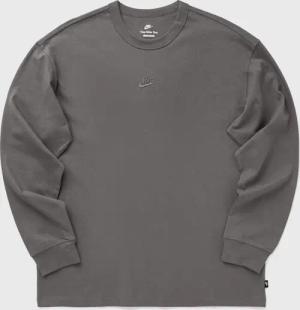 Premium Essentials Longsleeve