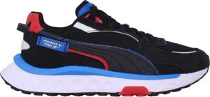 Puma Wild Rider verdrängte Männer mit schwarzen Trainern