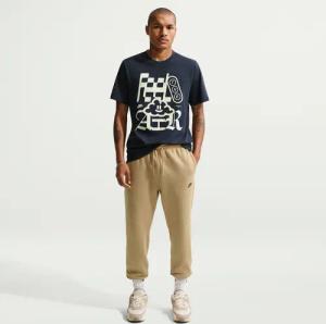 Rippstrick-T-Shirt Nike
