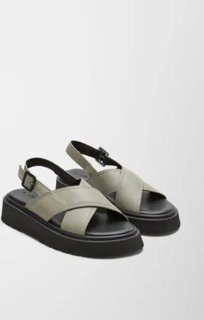 Sandalen aus Echtleder