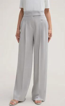 Schurwoll-Gabardine-Palazzo-Hose mit Bundfalte in Grau