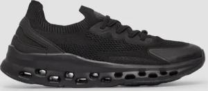 Slip-on-Sneaker mit markanter Sohle