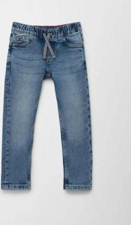 s.Oliver Slim-fit-Jeans Jeans-Hose JOGGSTYLE BRAD Jeans Joggstyle Brad / Slim Fit / Mid Rise / Slim Leg