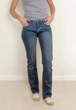 Straight Fit Jeans Modell: Joan