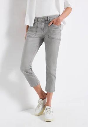 Street One Frauen Casual Fit Jeans in Grau, Gr: 31
