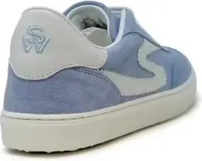 Stuart Weitzman Low-Top Sneaker - Light Blue And White Leather/Suede Runaround Sneak - Gr. 9 - in Weiß - für Damen