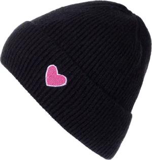 styleBREAKER Strickmütze Strick Beanie mit Herz Stickerei (1-St)