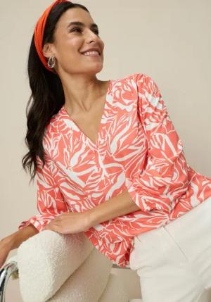 Tamaris Druckbluse mit 3/4 Ärmeln und femininen V-Ausschnitt