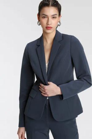 Tamaris Kurzblazer in Trendfarben