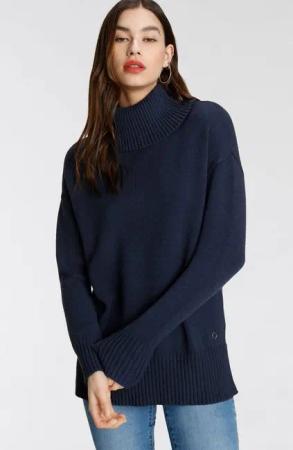 Tamaris Rollkragenpullover in lässiger Form mit seitlichen Schlitzen