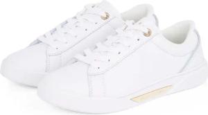 Tommy Hilfiger Plateausneaker "CHIC COURT SNEAKER", Freizeitschuh, Halbschuh, Schnürschuh, goldfarbenes Schmuckelement