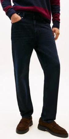 Tommy Hilfiger Tapered-fit-Jeans HARLEM Regular Fit, mit dezenter Waschung