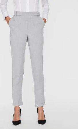 Vero Moda Anzughose VMMAYA MR LOOSE SOLID PANT NOOS knöchelfreie Form mit Saumaufschlag