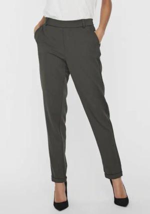 Vero Moda Anzughose VMMAYA MR LOOSE SOLID PANT NOOS knöchelfreie Form mit Saumaufschlag